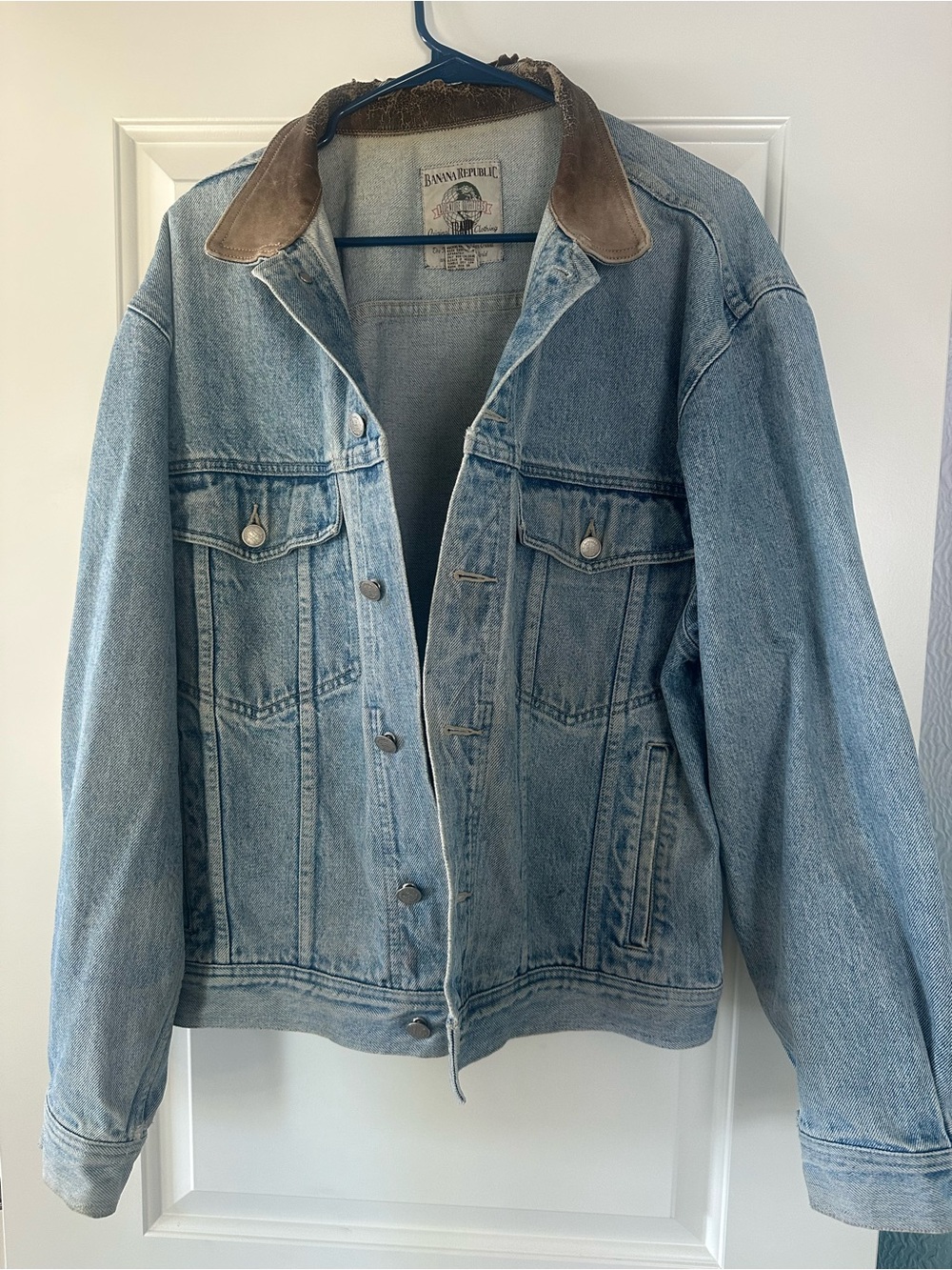 Vintage 90’s Banana Republic Jean jacket
